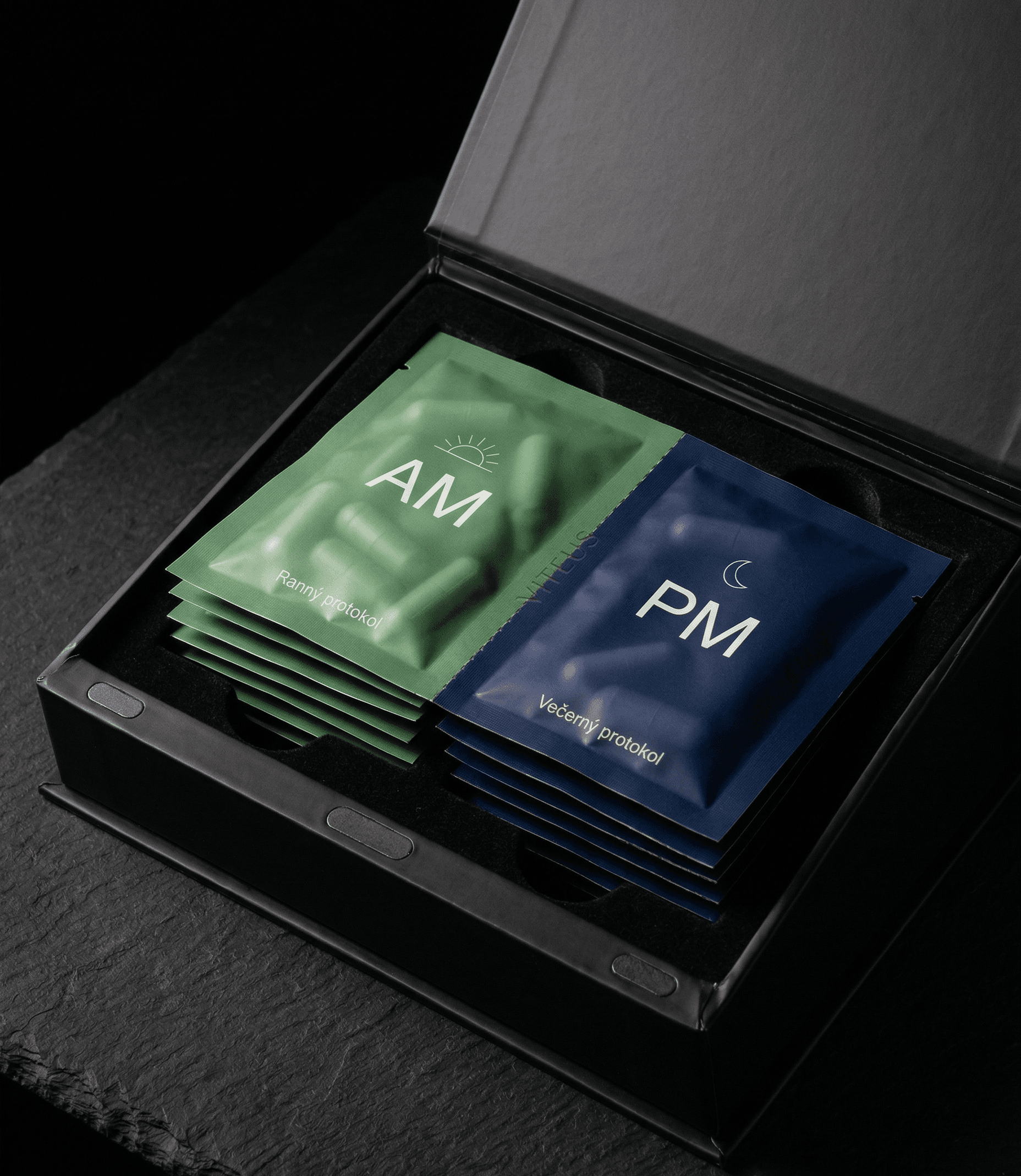 Otvorený VITEUS prémiový box s AM a PM vrecúškami